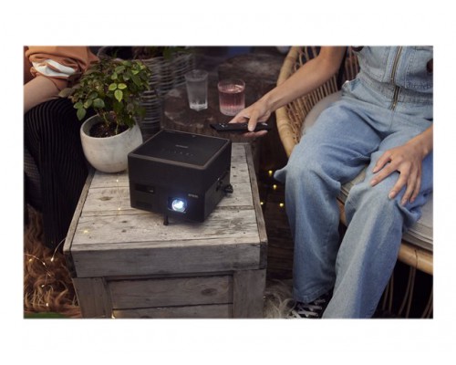 EPSON EF-12 Projector FHD 1920x1080 1000Lumen 2500000&colon;1 Home cinema&sol;Entertainment and gaming